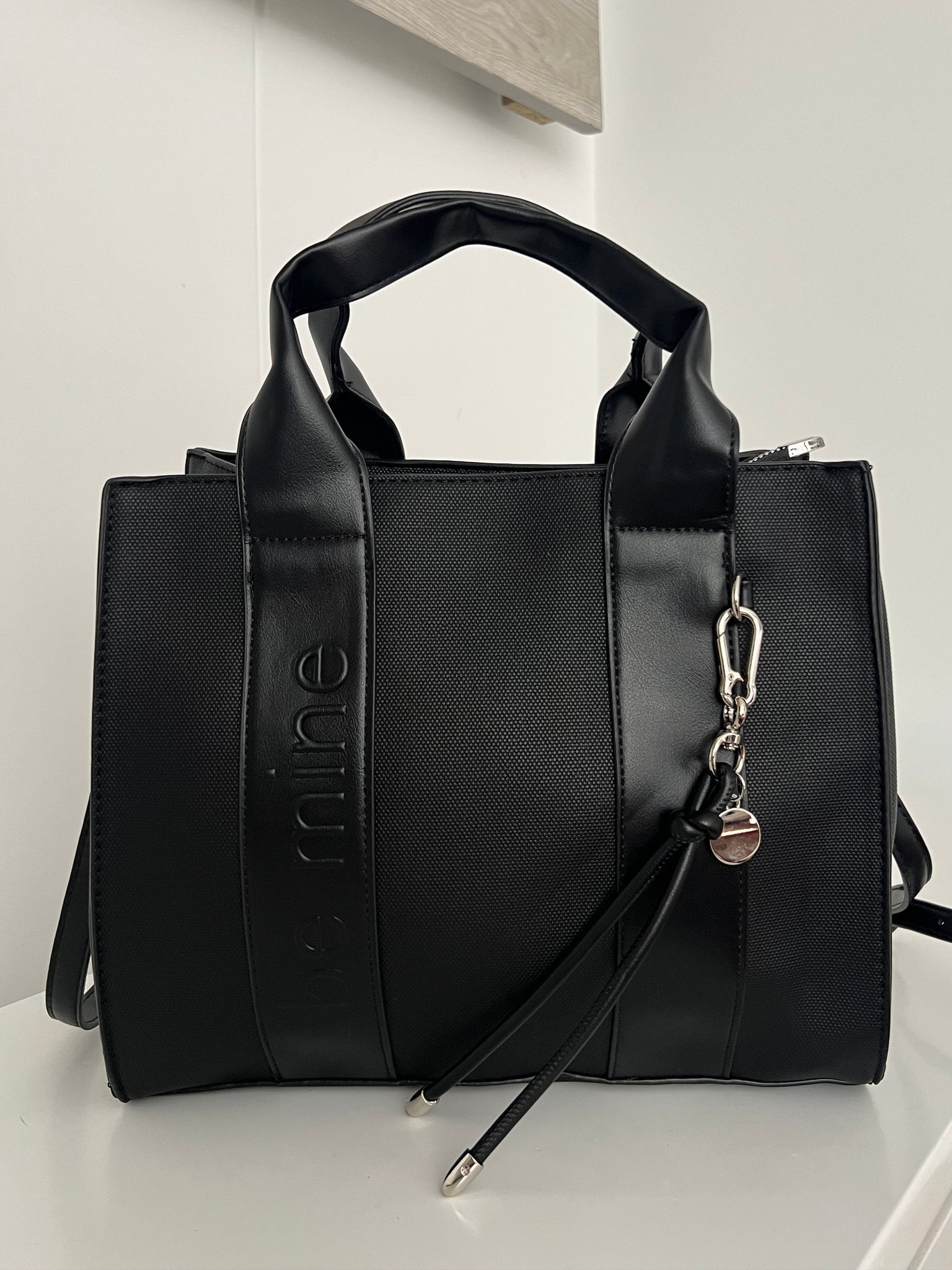 Tote Mine negro
